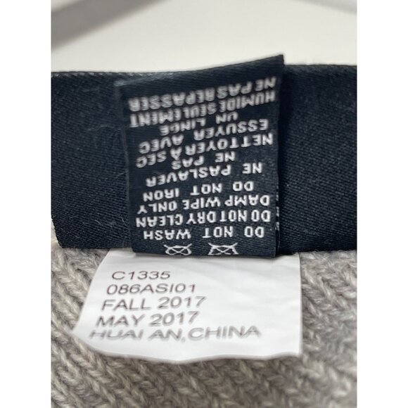 Detroit Red Wings Fanatics Striped Knit Beanie With Pom pre owned - Picture 6 of 7